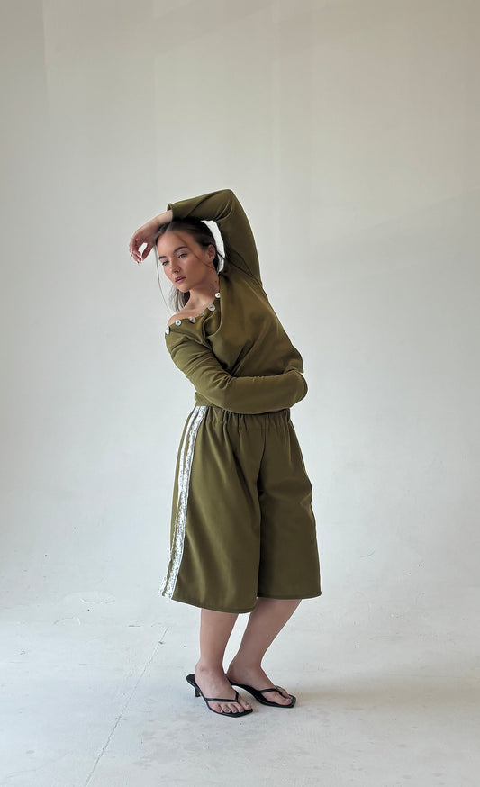 Olive Jorts
