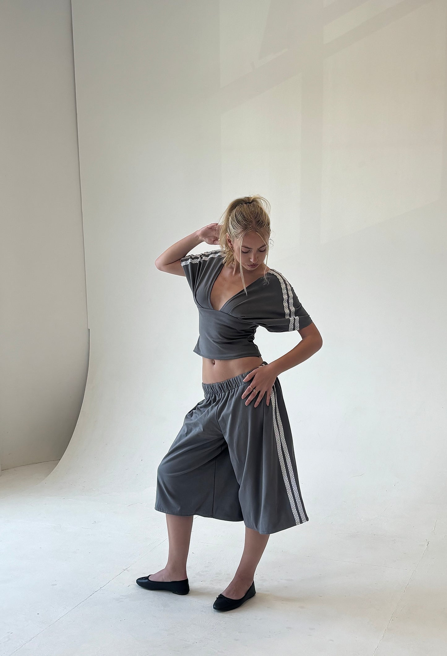 Luna Slate Top