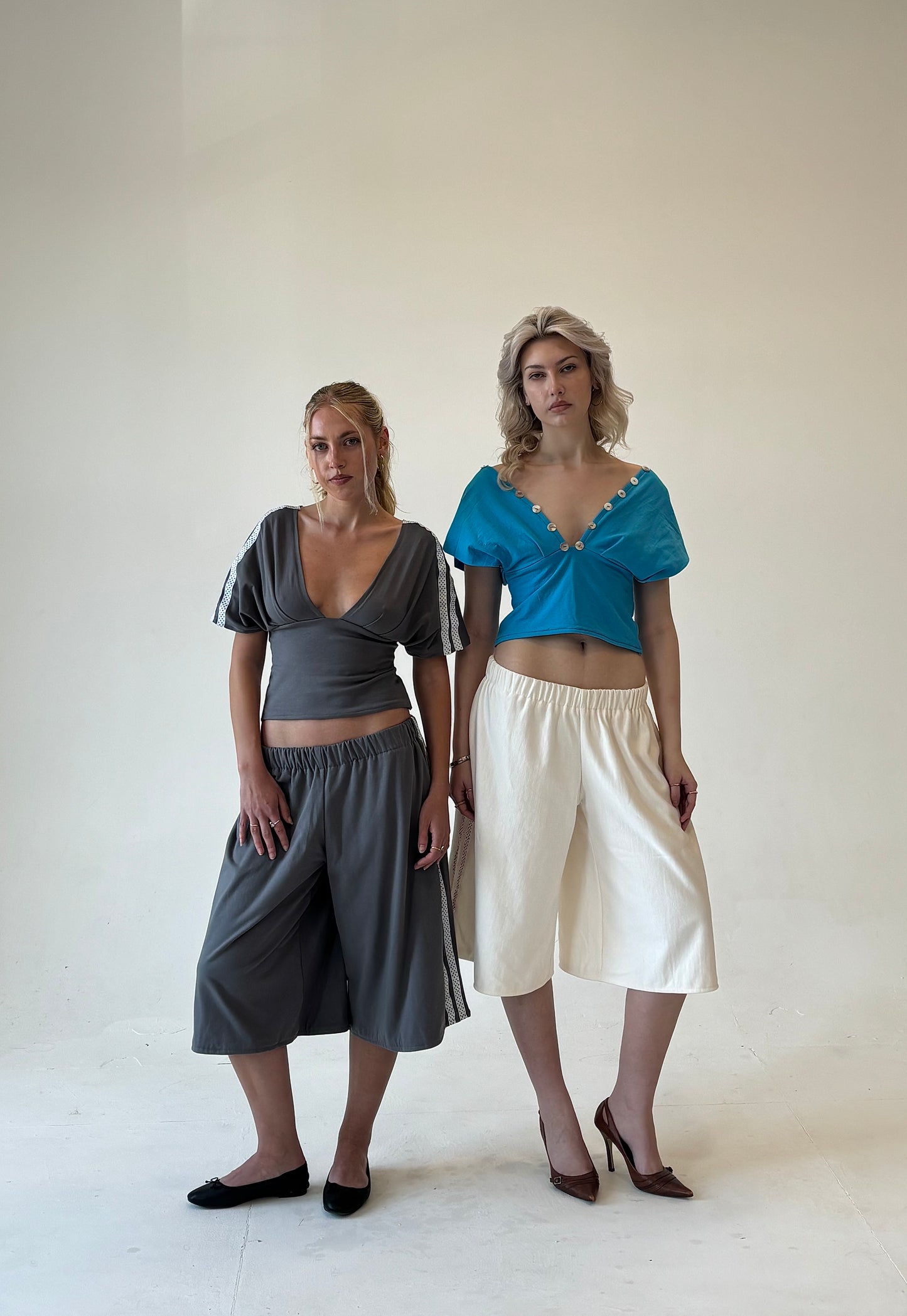 Rain Button Top
